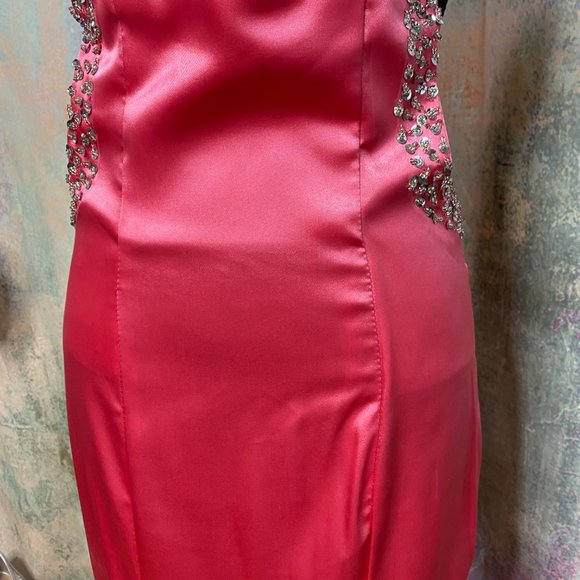 📌 Stunning Unique tailored Sexy Prom - Evening - Formal - Ball Dress / Beading - Picture 3 of 16